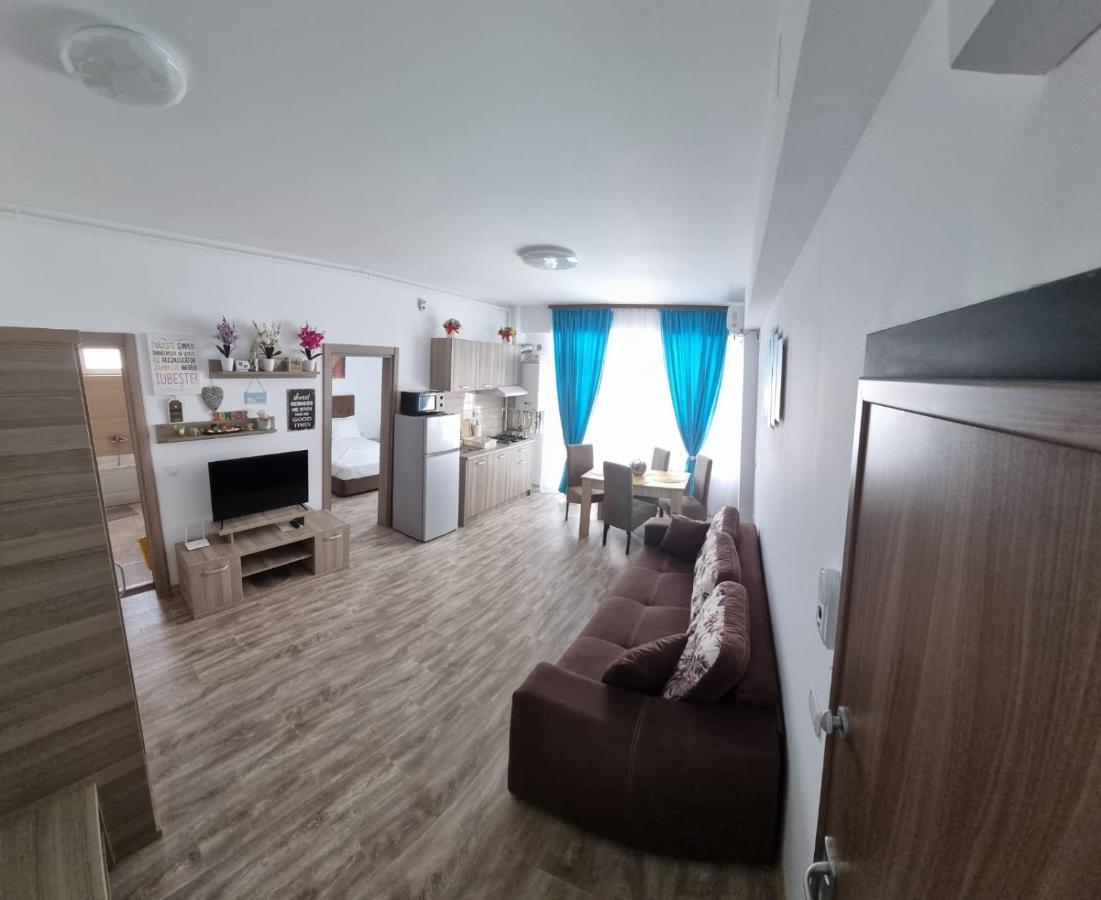 Summerland Apartment M&A Mamaia Buitenkant foto