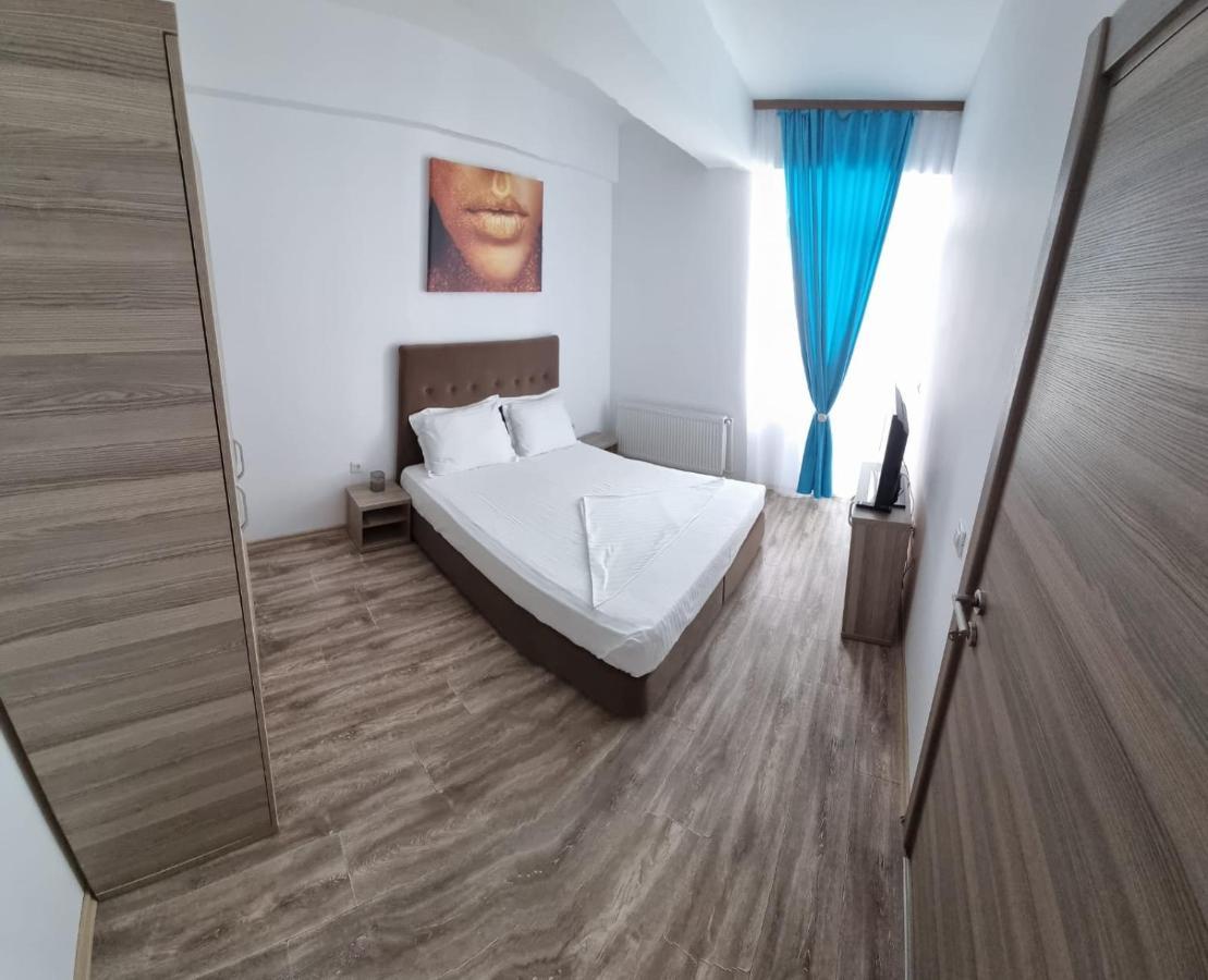 Summerland Apartment M&A Mamaia Buitenkant foto