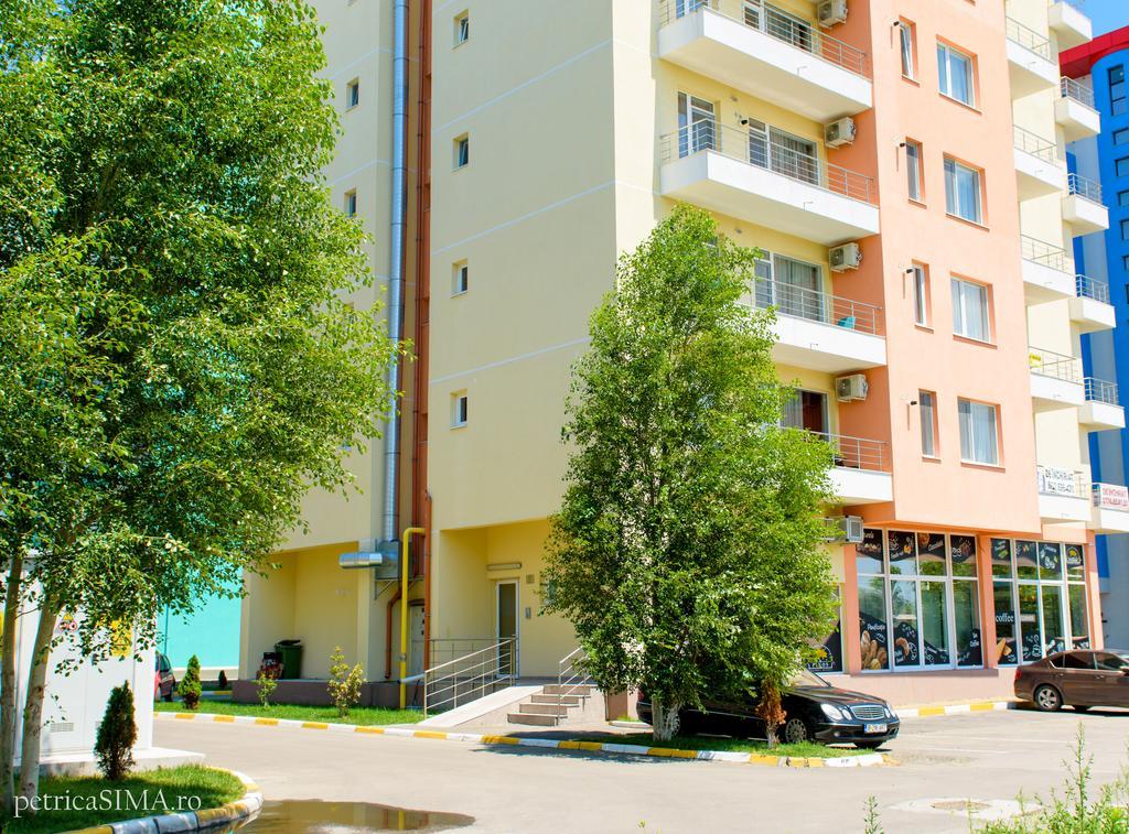 Summerland Apartment M&A Mamaia Buitenkant foto